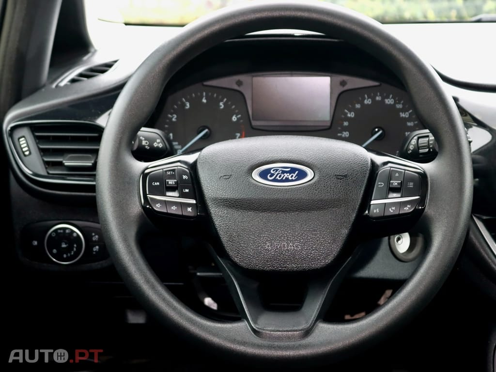 Ford Fiesta 1.1 Ti-VCT Connected