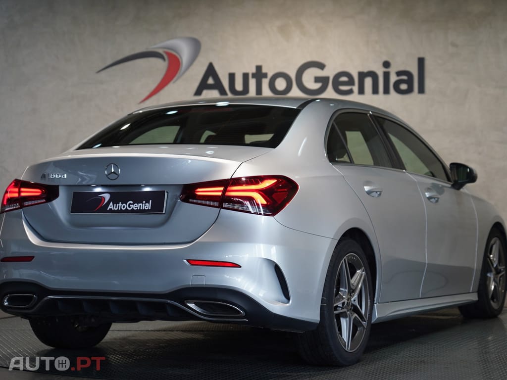 Mercedes-Benz A 180 d AMG Line