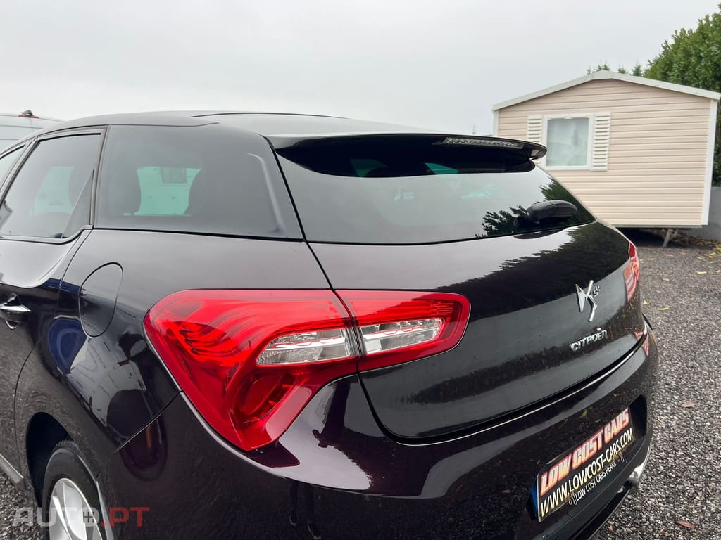 DS DS5 2.0 Hybrid4 Sport Chic