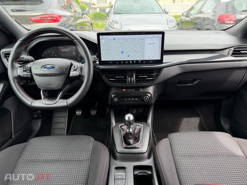 Ford Focus SW 1.0 EcoBoost MHEV ST-Line