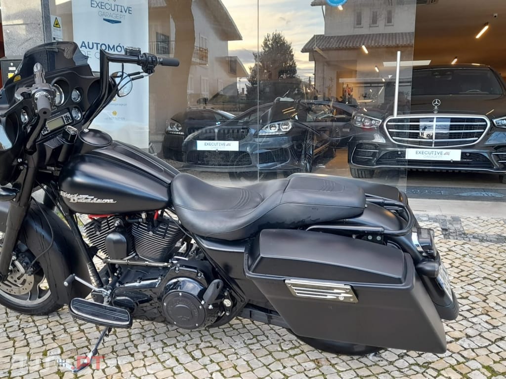 Harley Davidson FLH X Street Glide