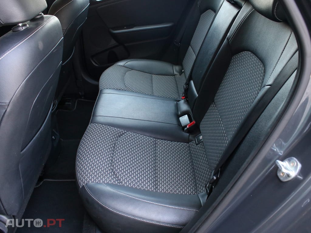 Kia Ceed 1.0 T-GDI Drive