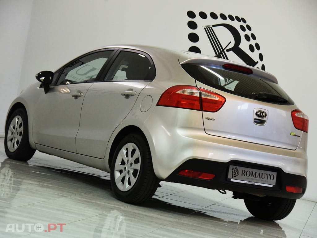 Kia Rio 1.1 CRDi EX