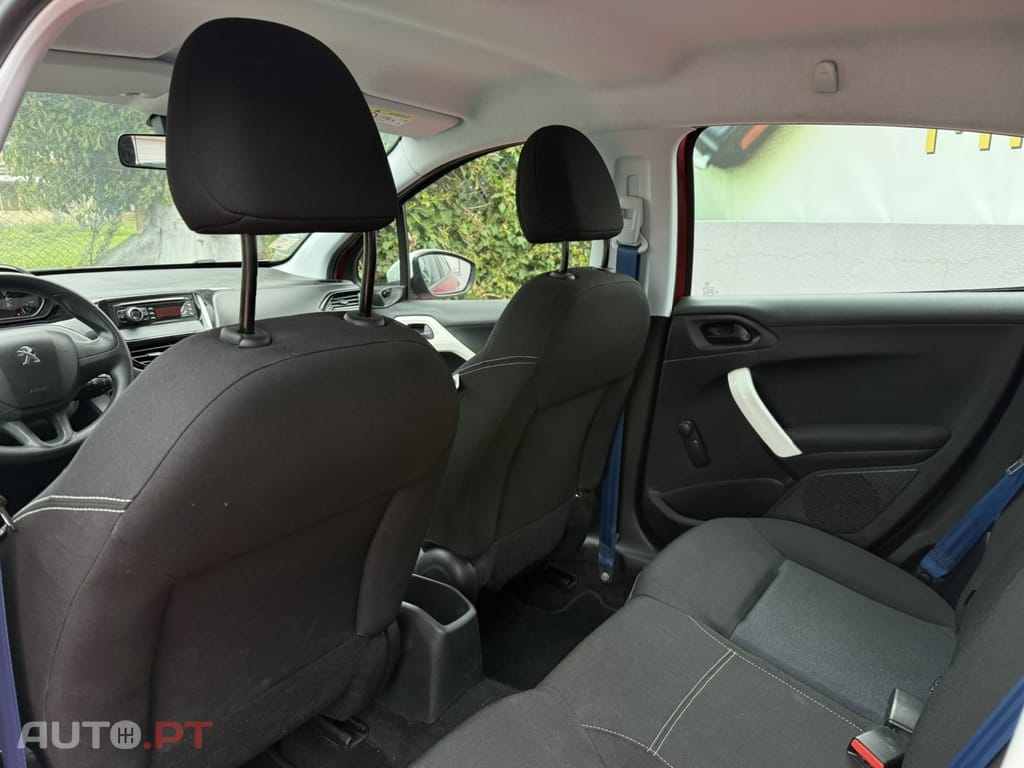 Peugeot 208 PureTech 68 Like