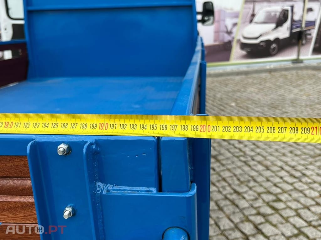 Iveco Daily 3.0 CAB. DUPLA 7 LUGARES