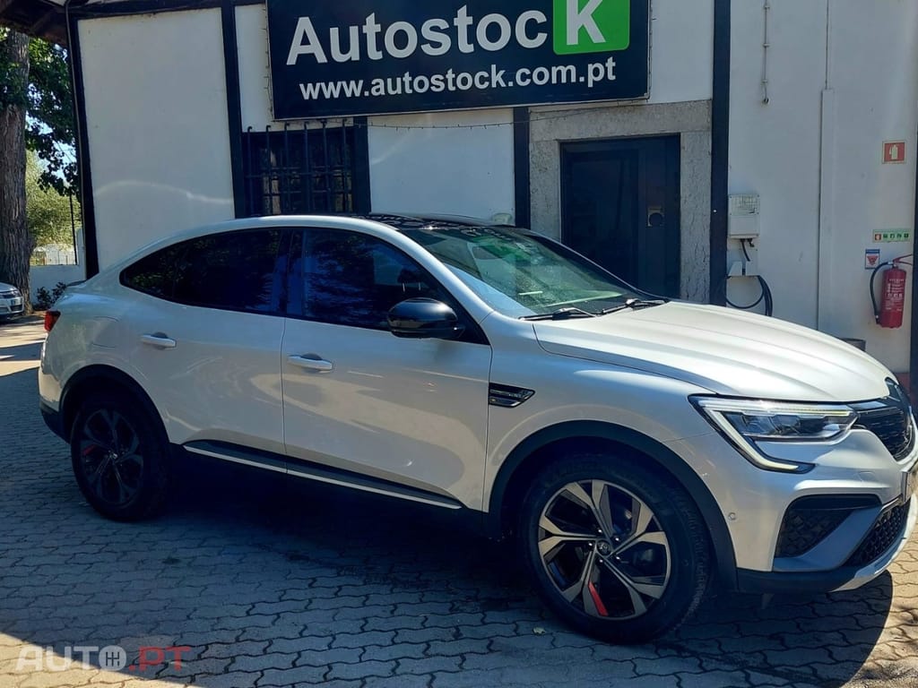 Renault Arkana 1.6 E-Tech R.S.Line