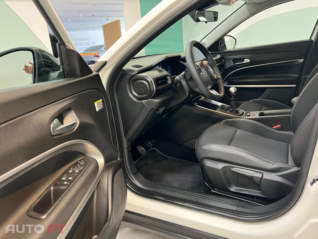 Jeep Avenger 1.2 GSE T3 Altitude