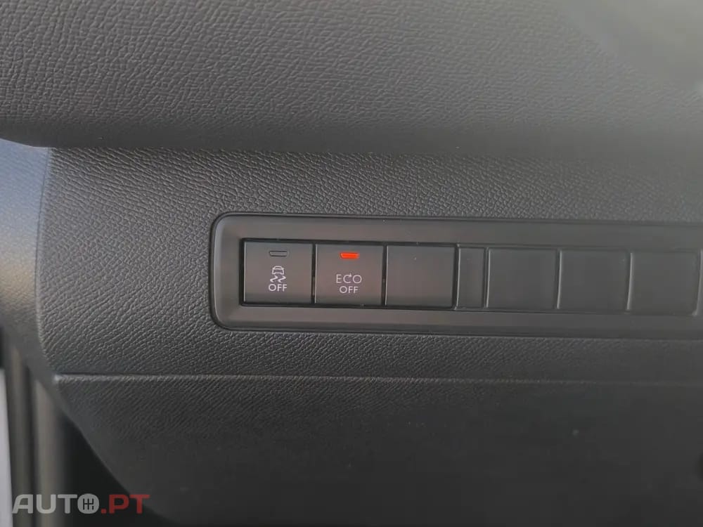 Peugeot 308 1.6 BlueHDi Allure J17