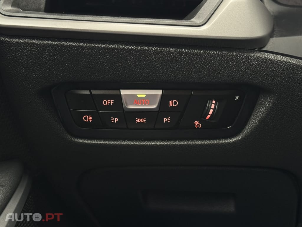 BMW 330 e Corporate Edition Auto
