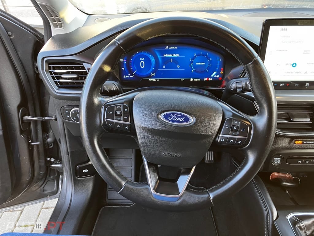 Ford Focus 1.0 EcoBoost Hybrid TITANIUM X