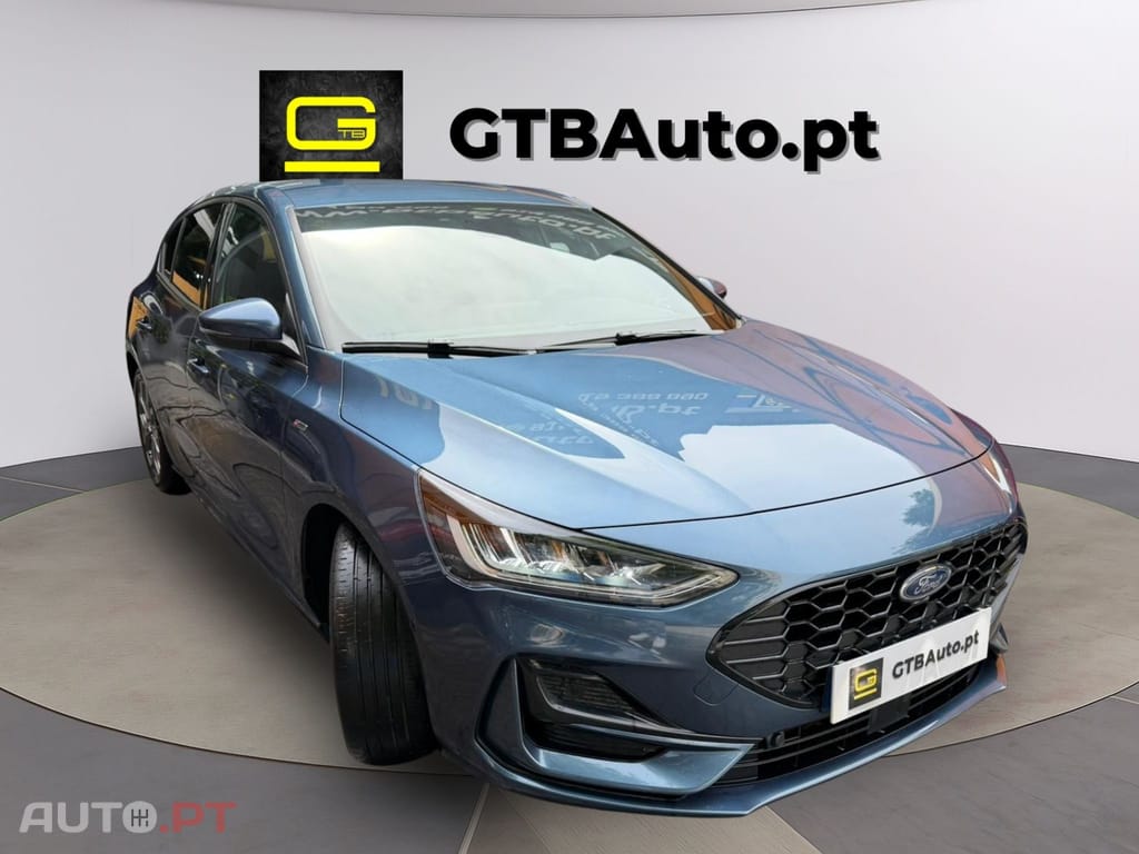 Ford Focus STLINE Hybrid