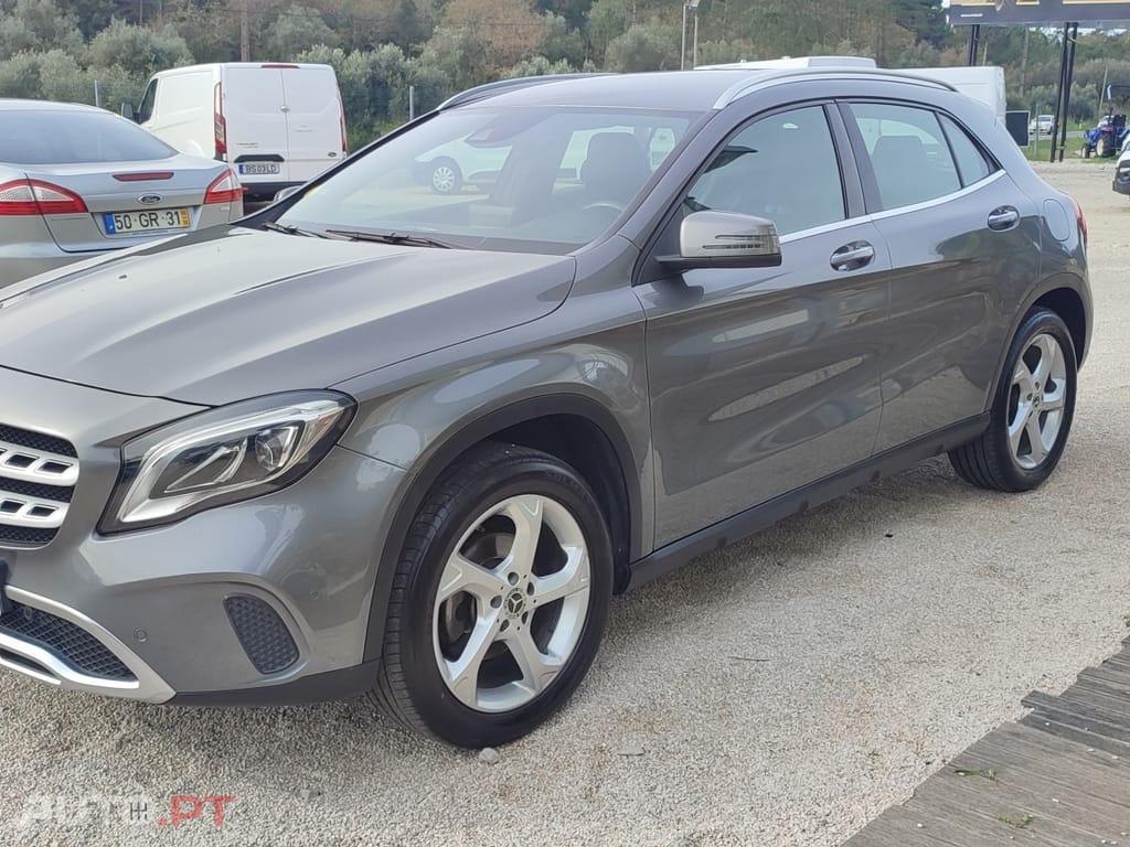 Mercedes-Benz GLA 220 d 7G-DCT Activity Edition