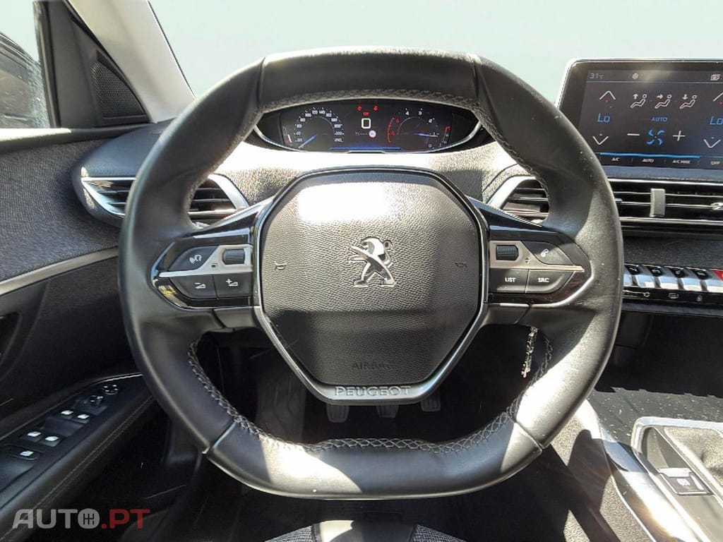 Peugeot 3008 1.5 BlueHDi Allure