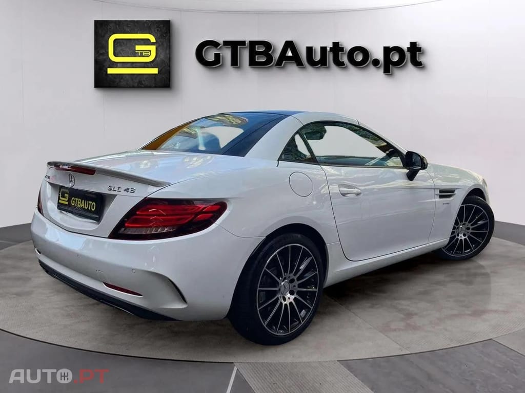 Mercedes-Benz SLC V6