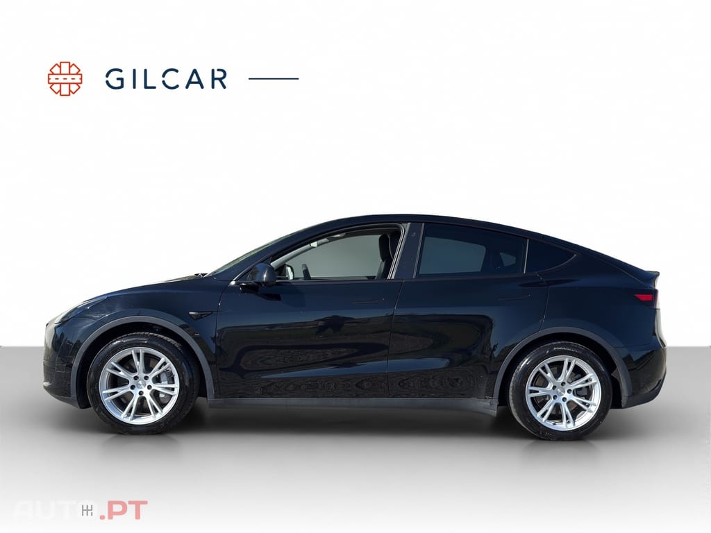 Tesla Model Y RWD