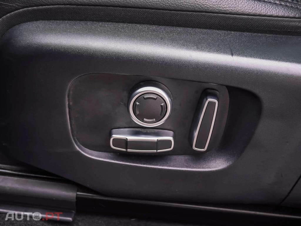 Land Rover Evoque 1.5 P160 R-Dynamic SE Auto