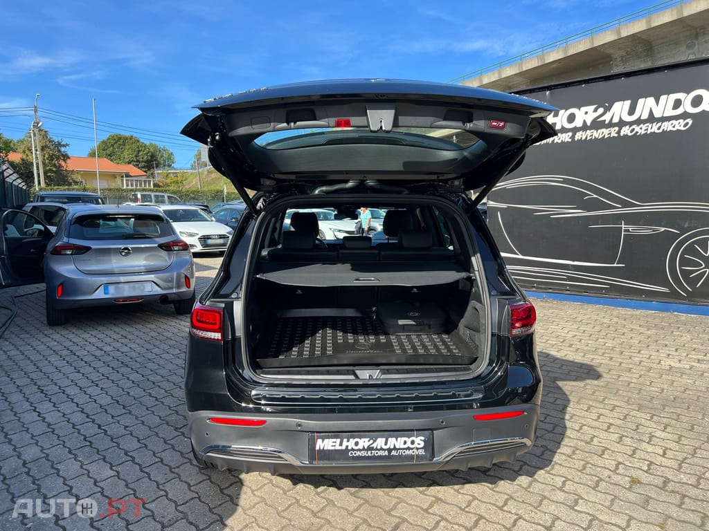 Mercedes-Benz EQB 300 4Matic AMG Line