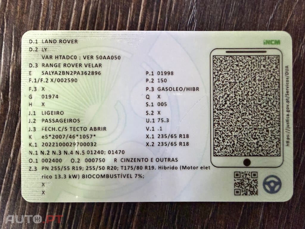 Land Rover Velar 2.0 D200 AWD R-Dynamic SE