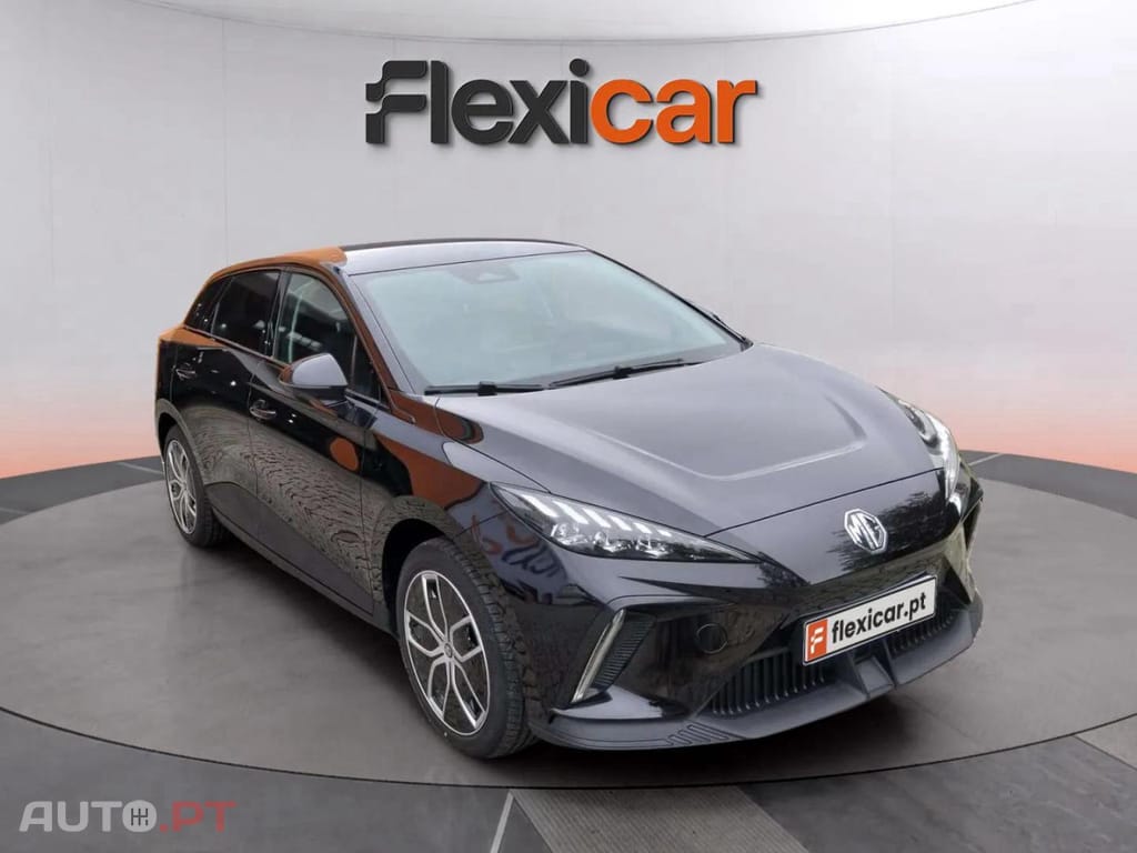 MG MG4 64 kWh Luxury
