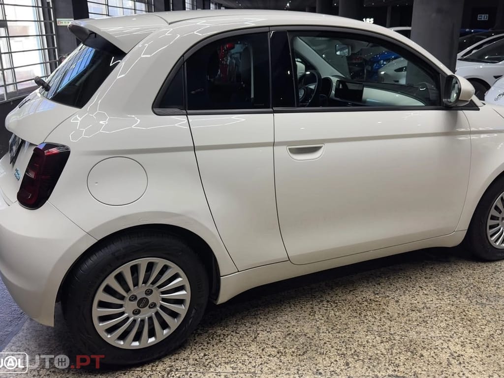 Fiat 500e 23,8kWh Icon