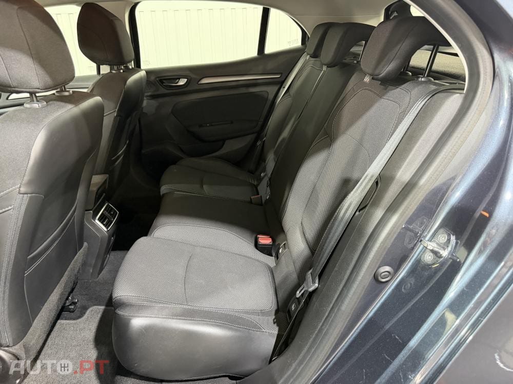 Renault Mégane 1.5 Blue dCi Techno EDC