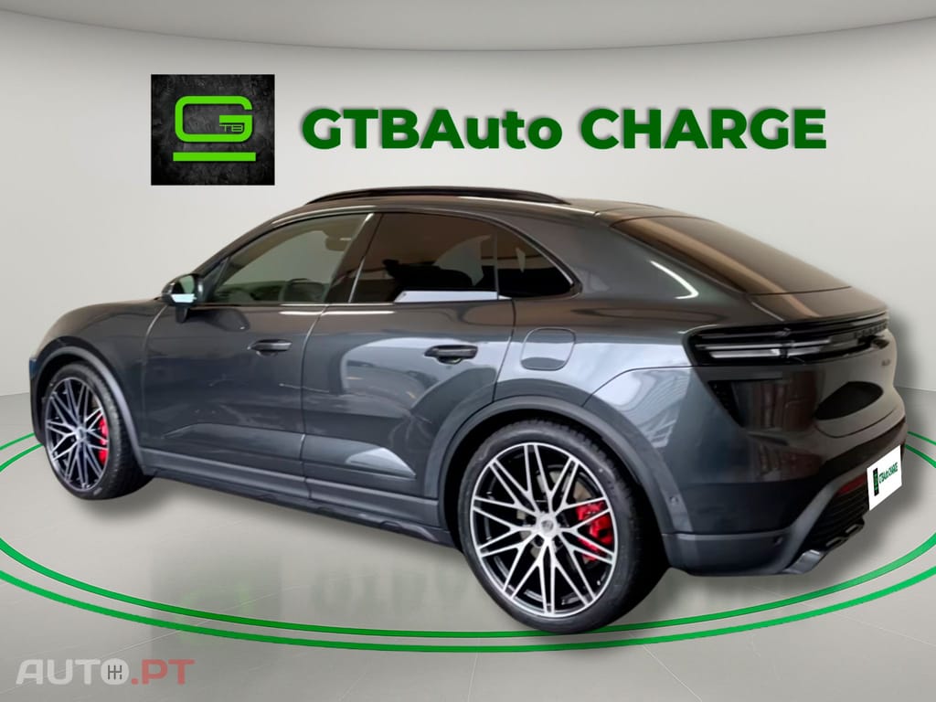 Porsche Macan I.V.A DEDUTIVEL Turbo
