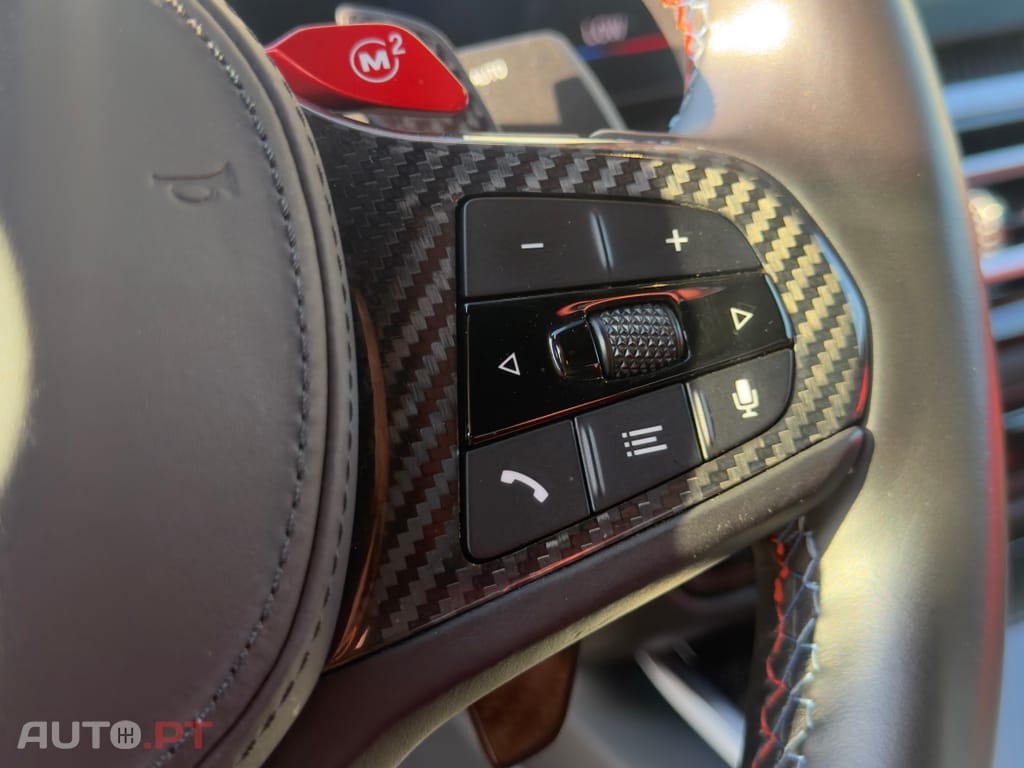 BMW M4 X-DRIVE CARBONO