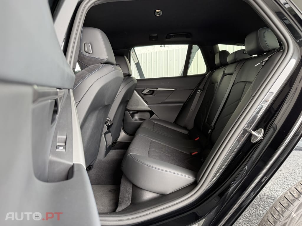 BMW 530 e Pack Desportivo M