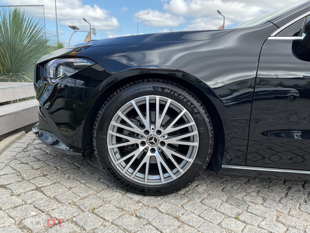 Mercedes-Benz CLA 180 d Shooting Brake Business Solutions.Grande Frota Aut.