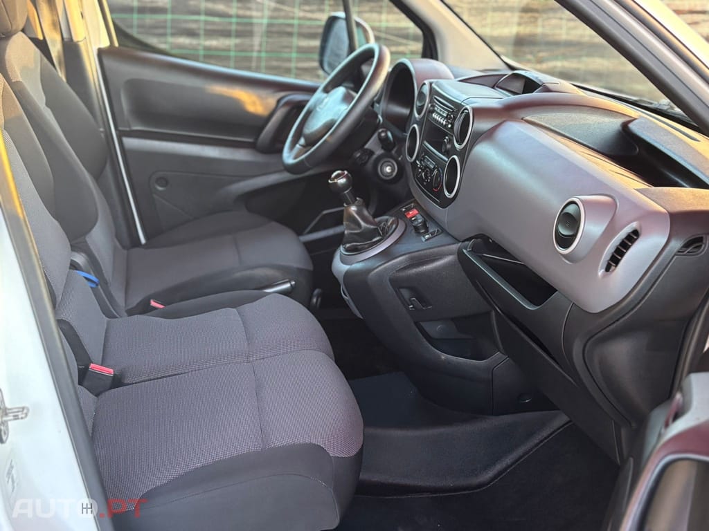 Peugeot Partner 1.6 BlueHDi L2 Premium 3L