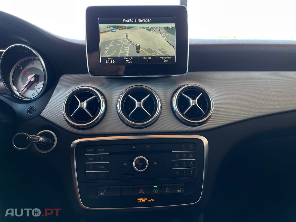 Mercedes-Benz GLA 180 d Urban
