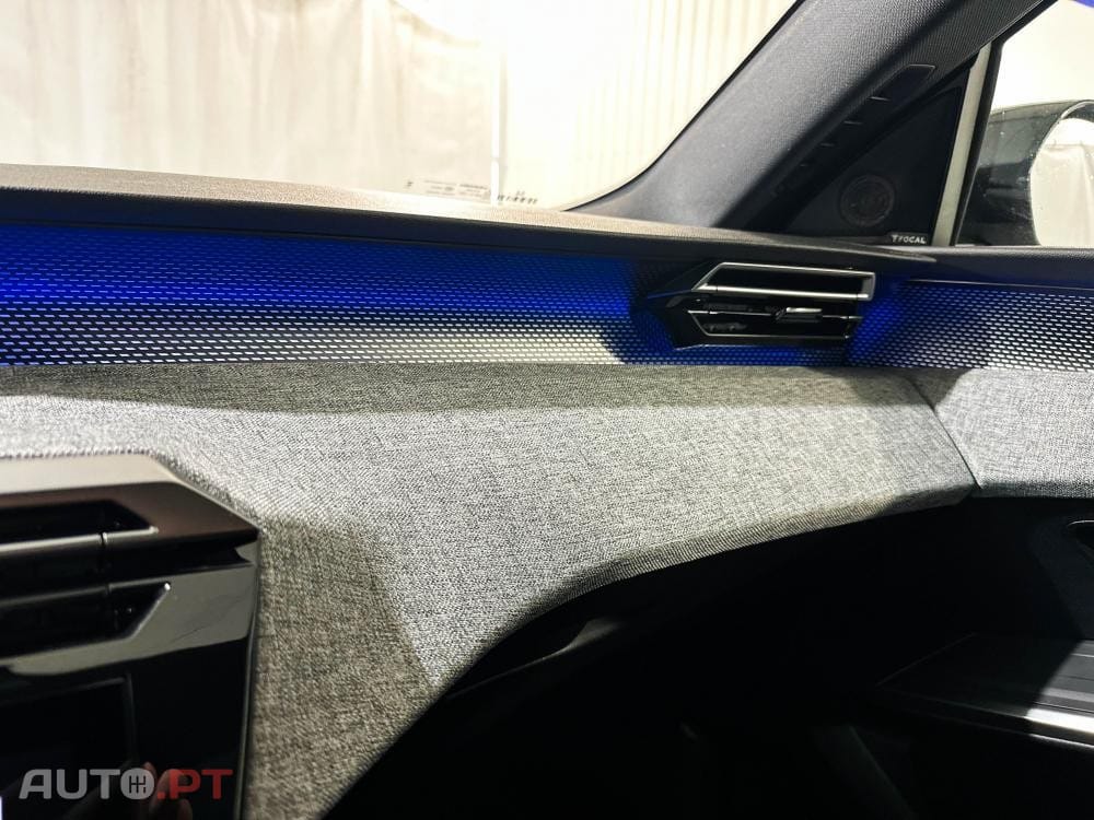 Peugeot E-3008 73 kWh Allure