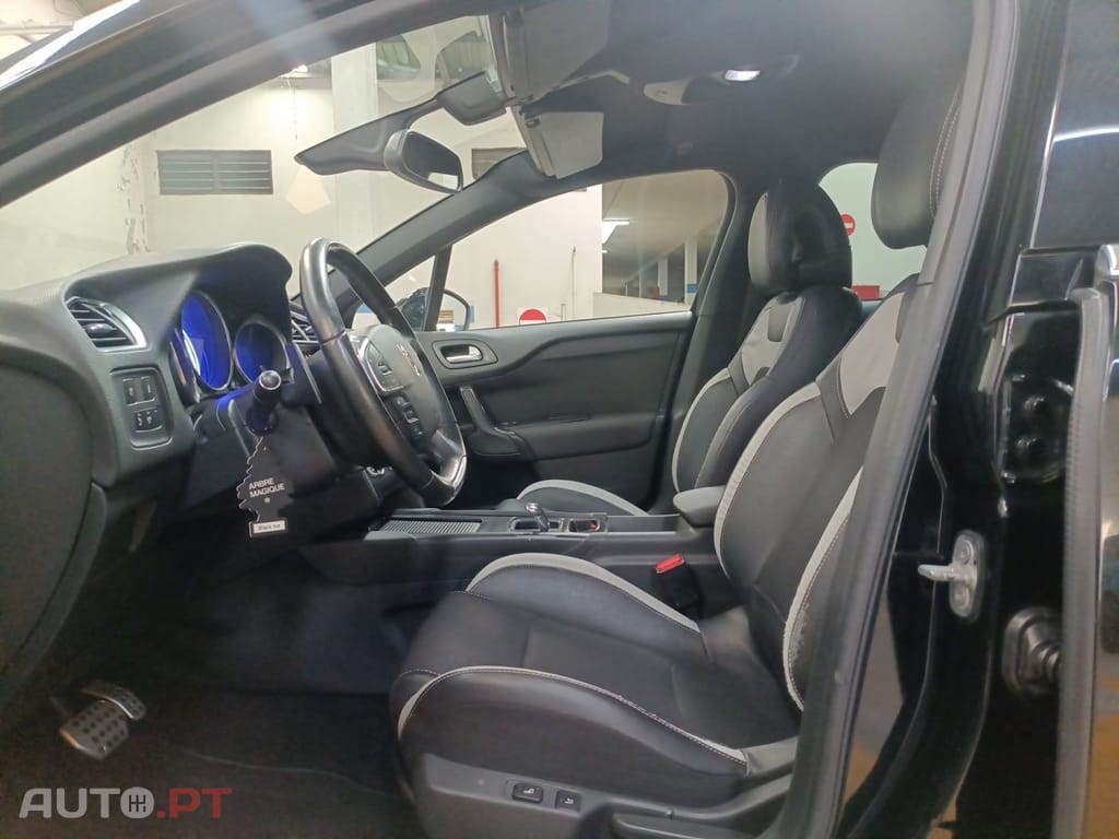 Citroen DS4 1.6 e-HDi So Chic CVP6