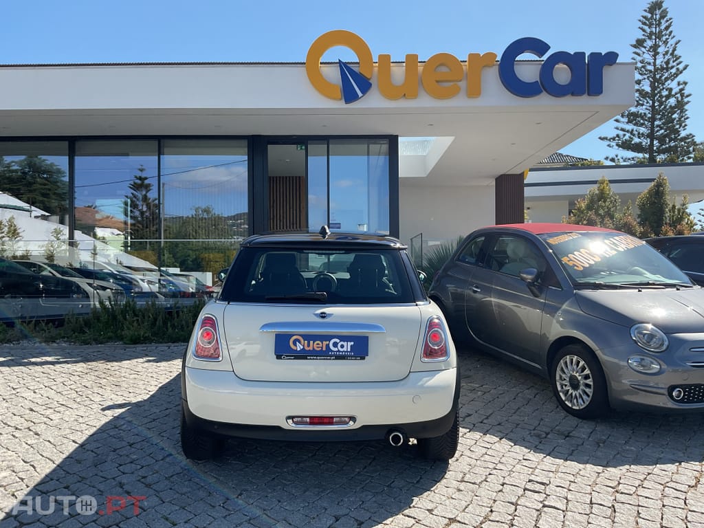 MINI Cooper Cooper D