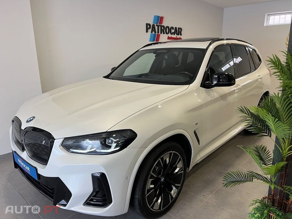 BMW iX3 M Sport Impressive