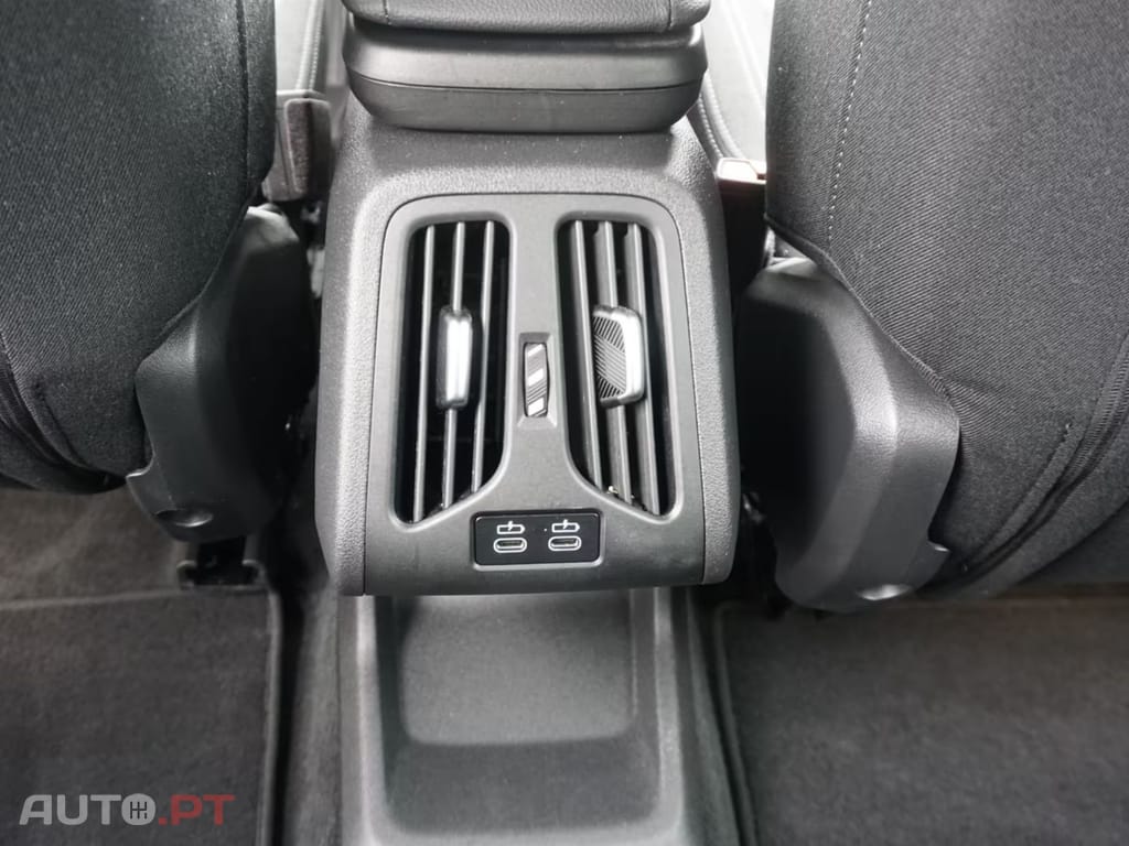 BMW iX1 xDrive30  I.V.A DEDUTÍVEL 