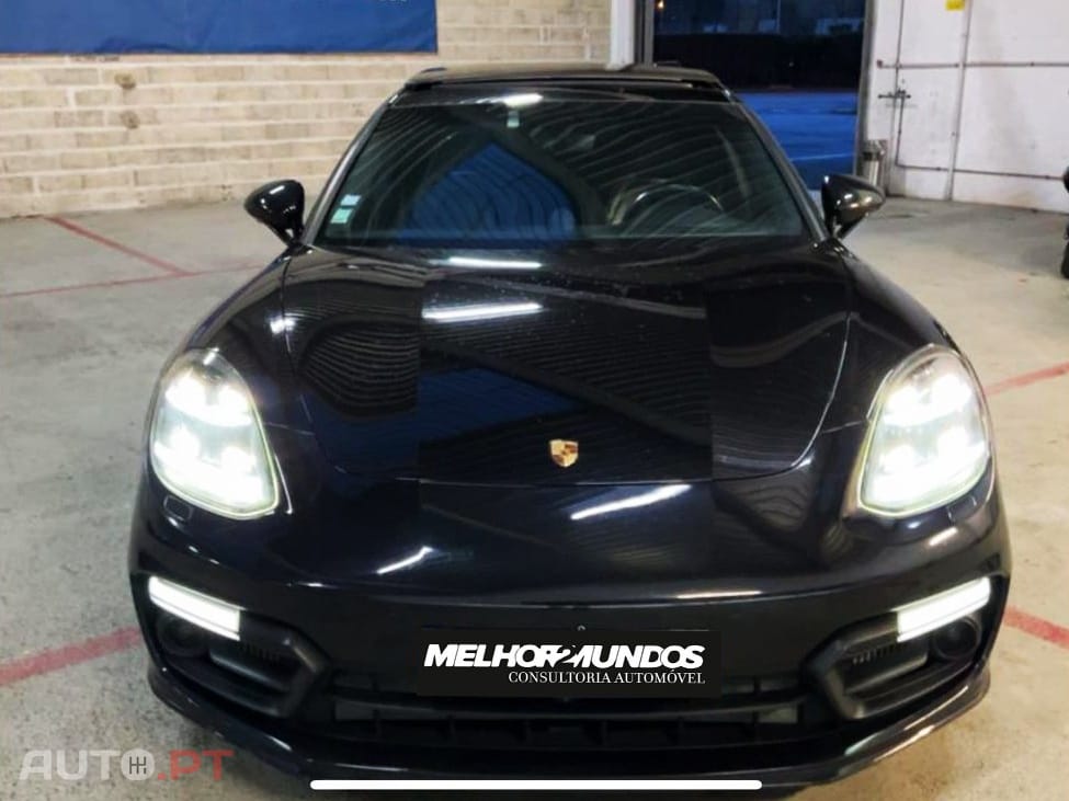 Porsche Panamera 4 E-Hybrid