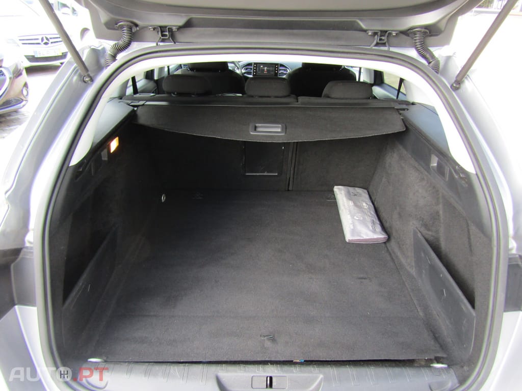 Peugeot 308 SW 1.6 BlueHDi Style