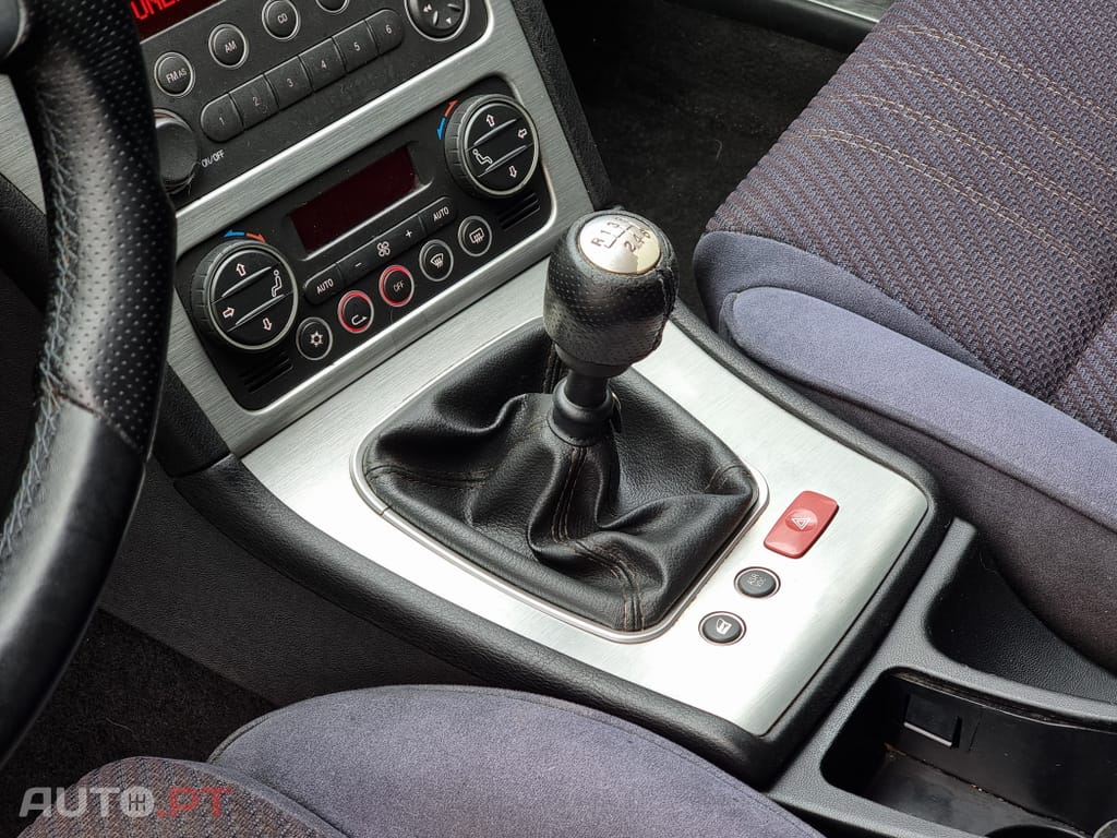 Alfa Romeo 159 Sportwagon 1.9 JTDm 16V Sportiva+