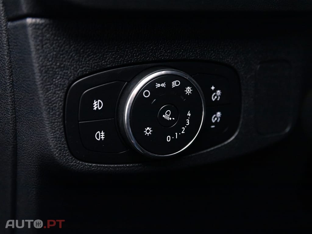 Ford Focus 1.0 EcoBoost MHEV ST-Line