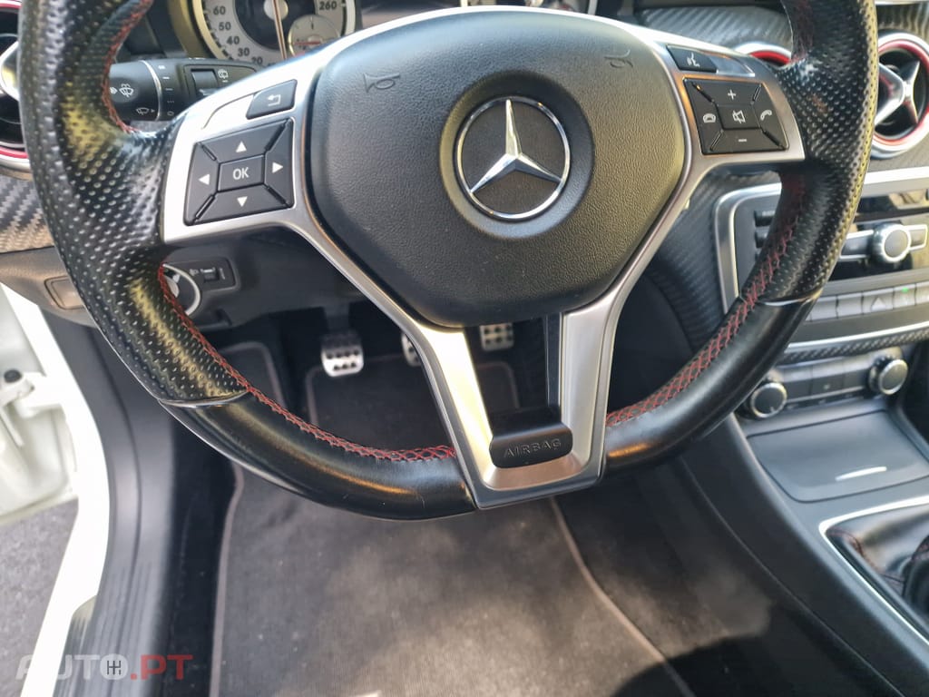 Mercedes-Benz A 180 d AMG Line