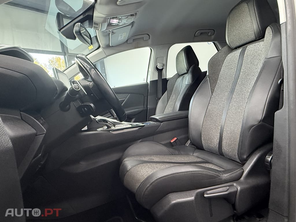 Peugeot 3008 1.2 PureTech Allure Pack EAT8