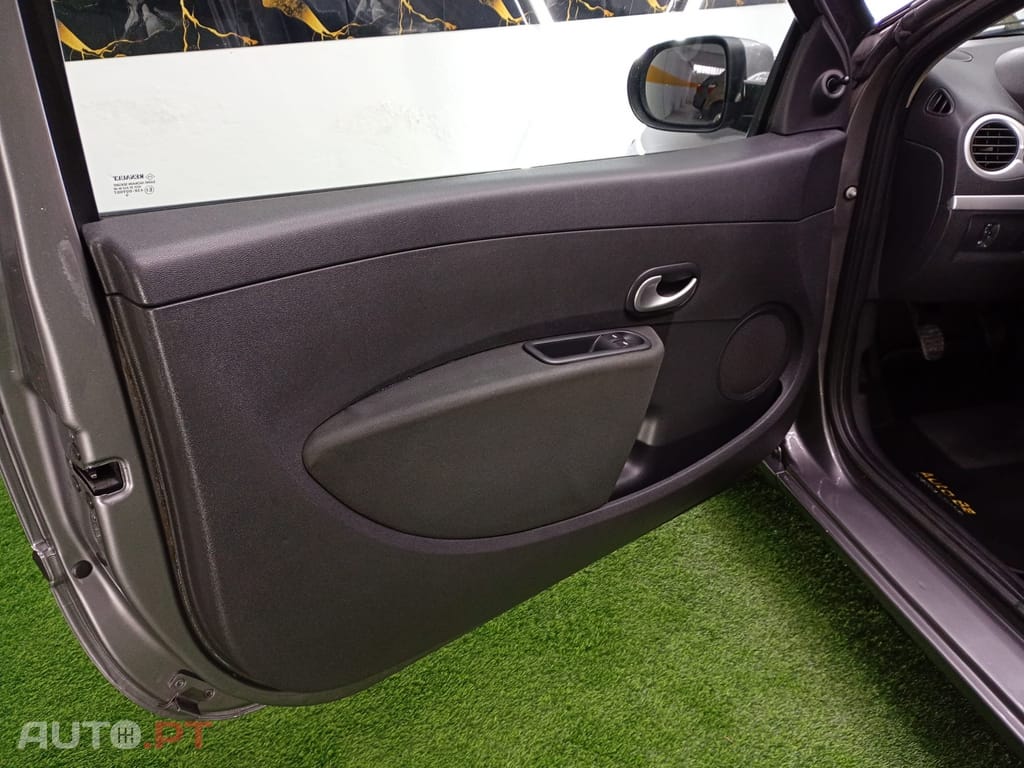 Renault Clio 1.2 16V Dynamique