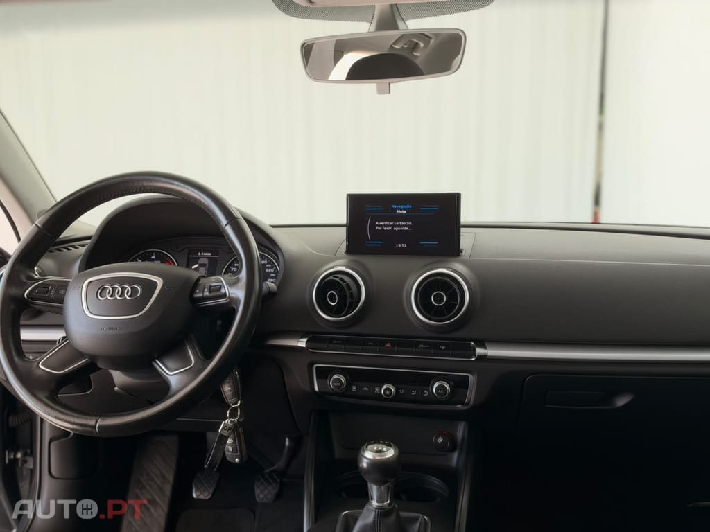 Audi A3 1.6 TDI Attraction