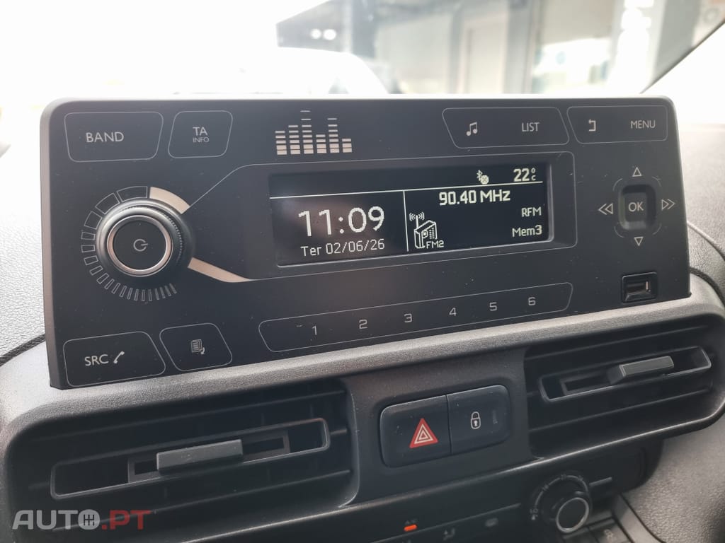 Peugeot Partner 1.6 BlueHDi L1 Premium 3L