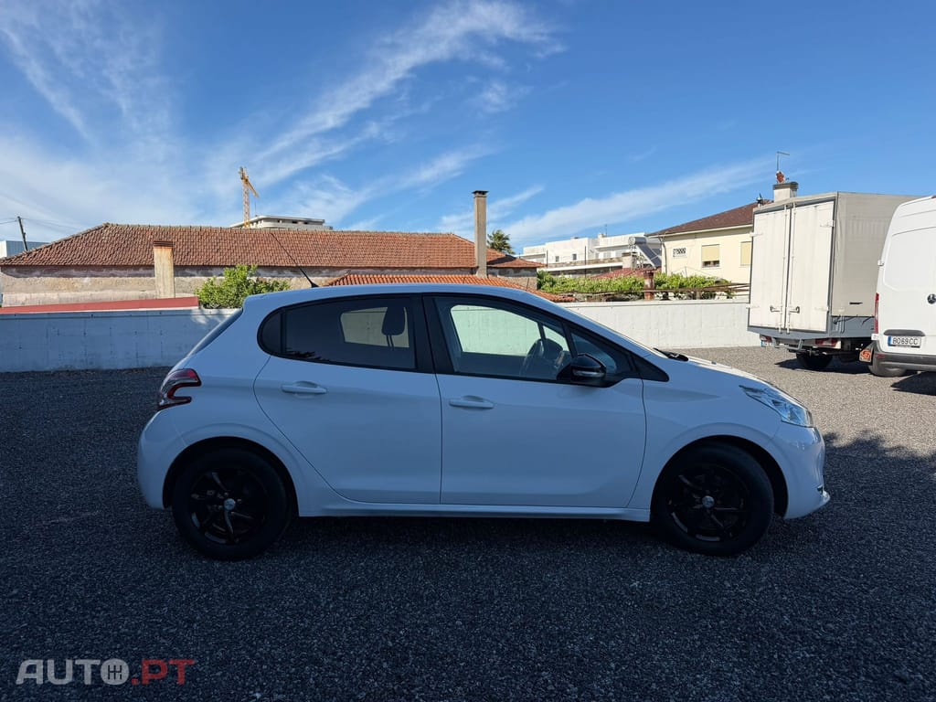 Peugeot 208 1.2 PureTech Active