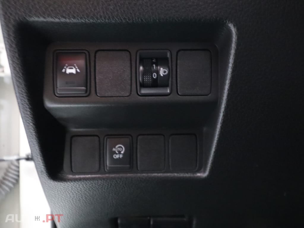 Nissan Qashqai 1.5 dCi Acenta C/Barras de Tejadilho