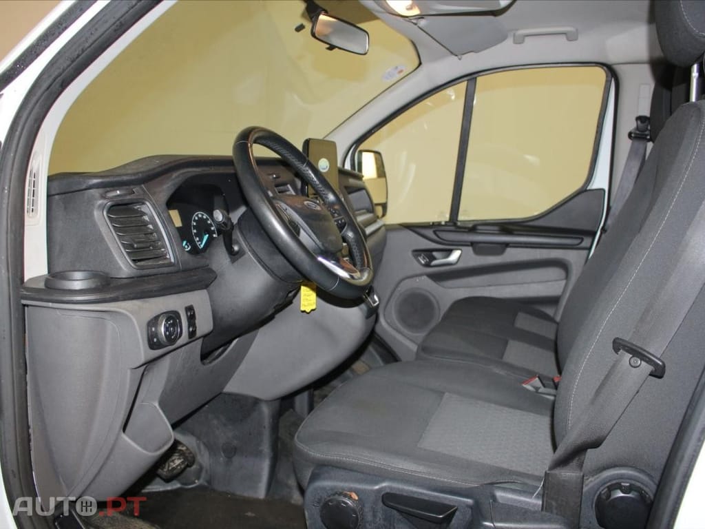 Ford Transit Custom 300 L1 2.0 EcoBlue Trend Aut.