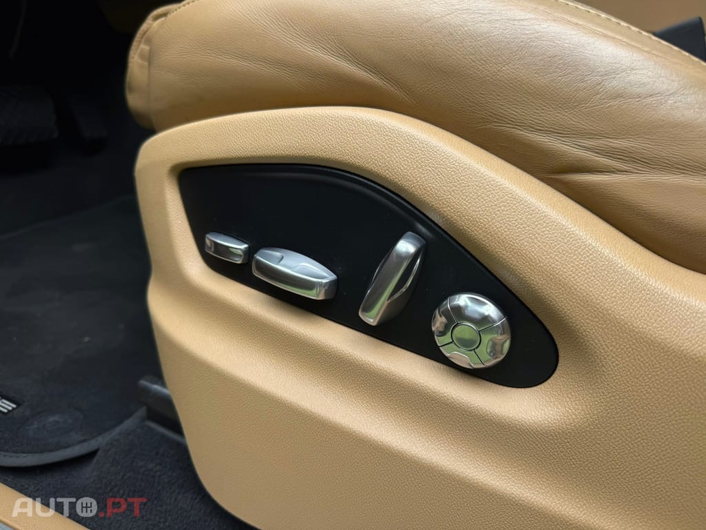 Porsche Cayenne Standard