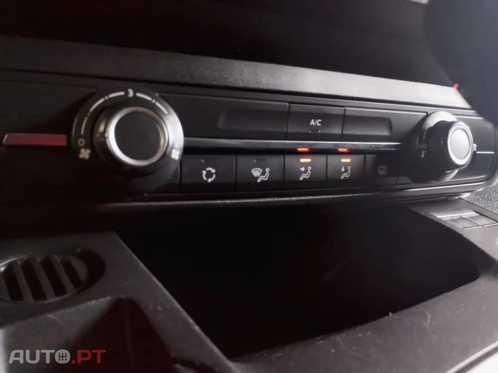 Peugeot Partner 1.5 Blue-HDI Premiun 3Lug